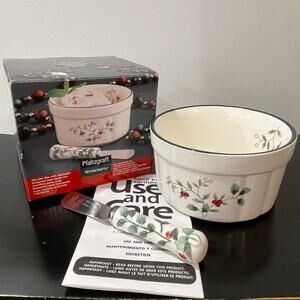 Pfaltzgraff NEW Sculpted Stoneware Winterberry Dip Mix Bowl Set and Spreader